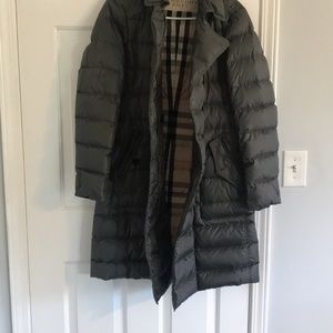 Burberry Detachable Hood Puffer belted Coat